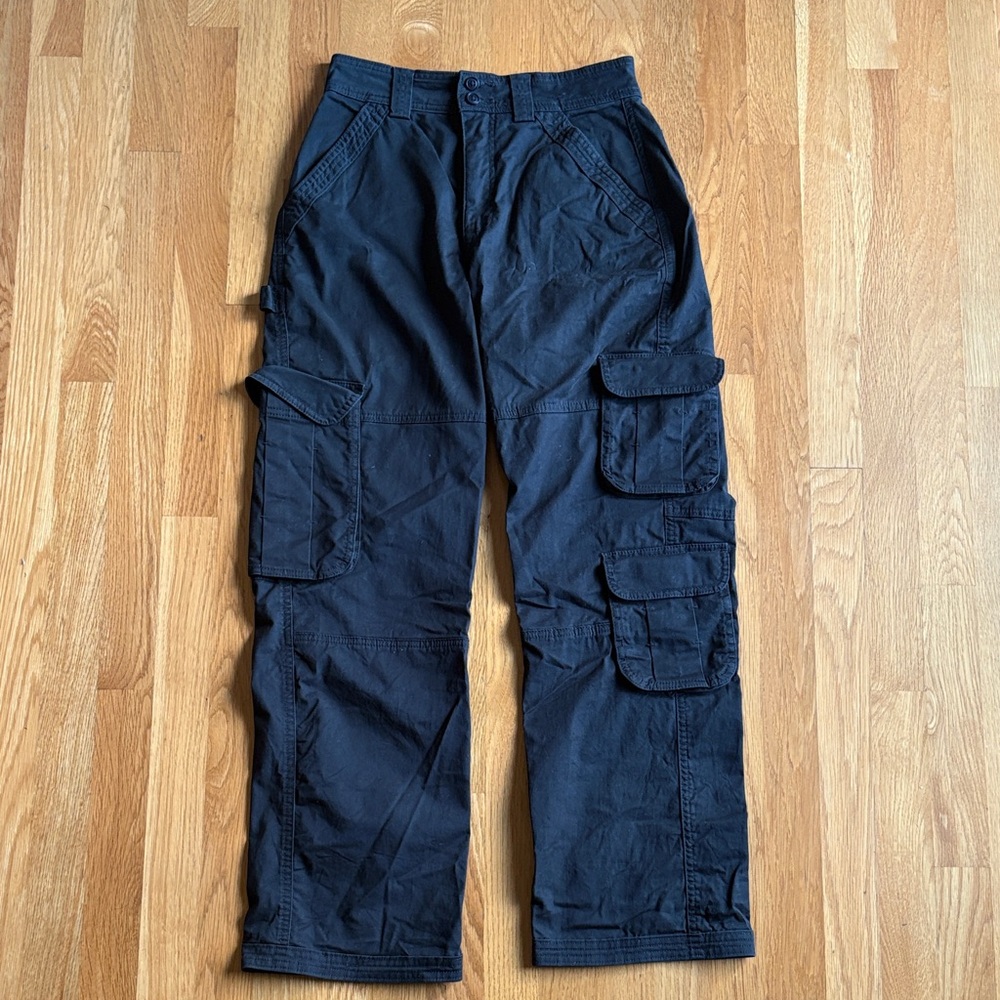 Women’s Abercrombie Black Cargo Pants